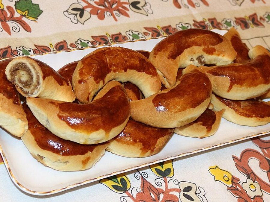 Pozsonyi kifli — diós